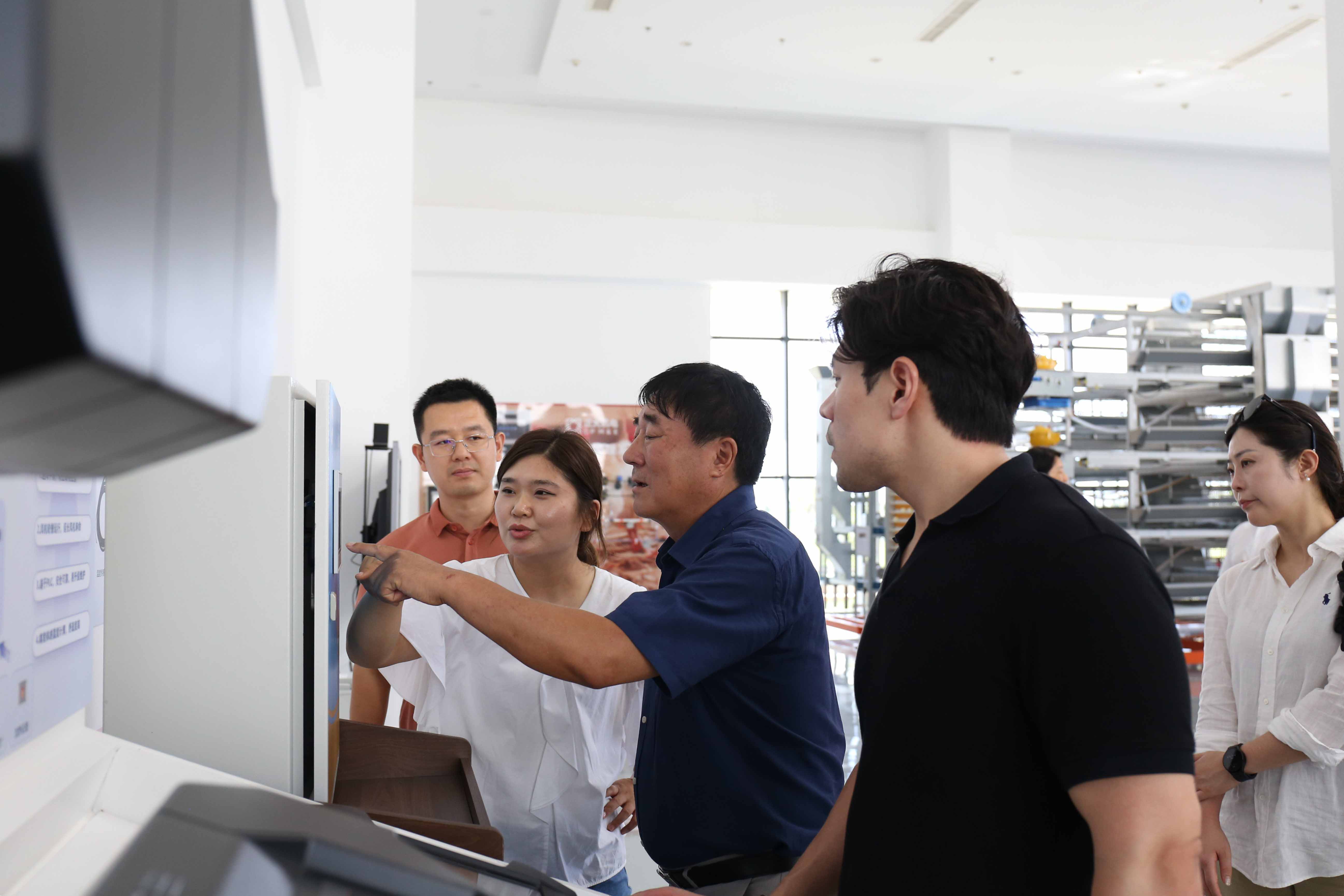韓國(guó)Gil Gal、Lanic Korea公司到訪正大機(jī)電企業(yè)參觀交流